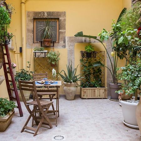 Casa Nagale- Una Suite Di Charme Nel Cuore Di Ortigia A 50 Mt Dal Mare Συρακούσες Εξωτερικό φωτογραφία