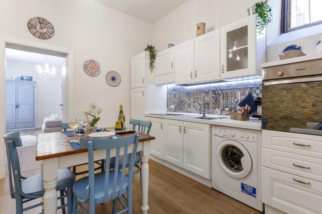 Casa Nagale- Una Suite Di Charme Nel Cuore Di Ortigia A 50 Mt Dal Mare Συρακούσες Εξωτερικό φωτογραφία