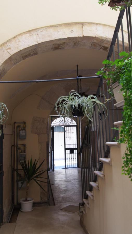 Casa Nagale- Una Suite Di Charme Nel Cuore Di Ortigia A 50 Mt Dal Mare Συρακούσες Εξωτερικό φωτογραφία