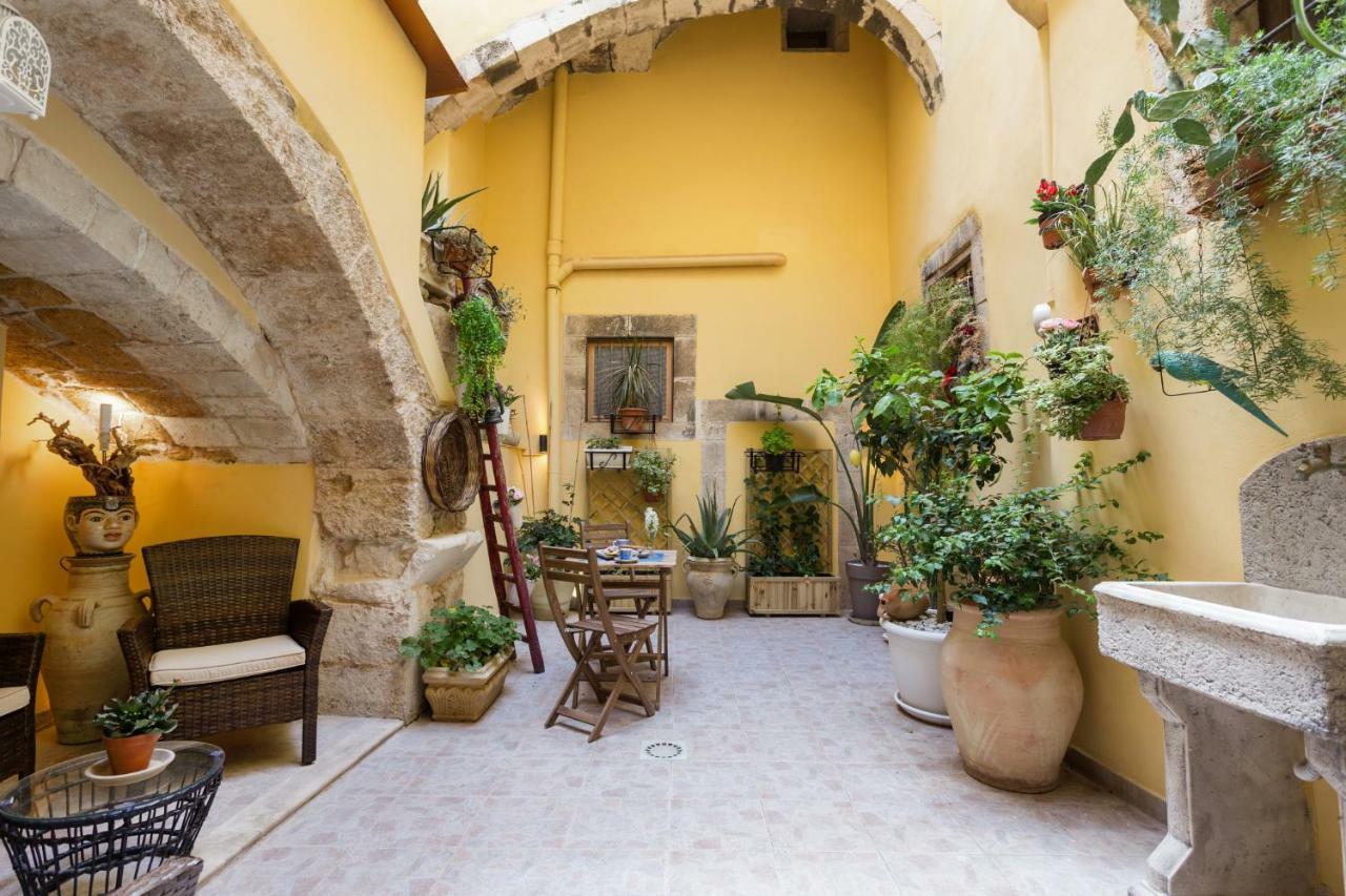 Casa Nagale- Una Suite Di Charme Nel Cuore Di Ortigia A 50 Mt Dal Mare Συρακούσες Εξωτερικό φωτογραφία