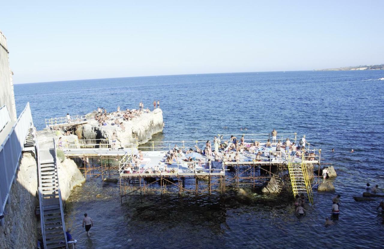 Casa Nagale- Una Suite Di Charme Nel Cuore Di Ortigia A 50 Mt Dal Mare Συρακούσες Εξωτερικό φωτογραφία