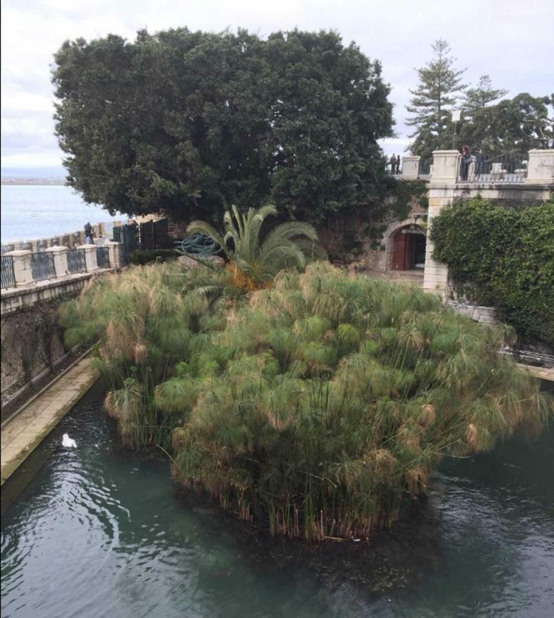 Casa Nagale- Una Suite Di Charme Nel Cuore Di Ortigia A 50 Mt Dal Mare Συρακούσες Εξωτερικό φωτογραφία